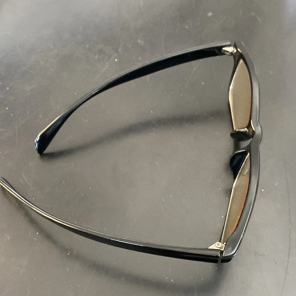 Gamma Ray blue light reducing reader glasses